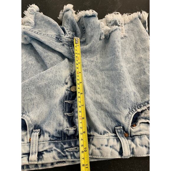 Vanilla Star Denim cut off's button fly , distressed shorts 100% Cotton size 10 - Picture 6 of 7